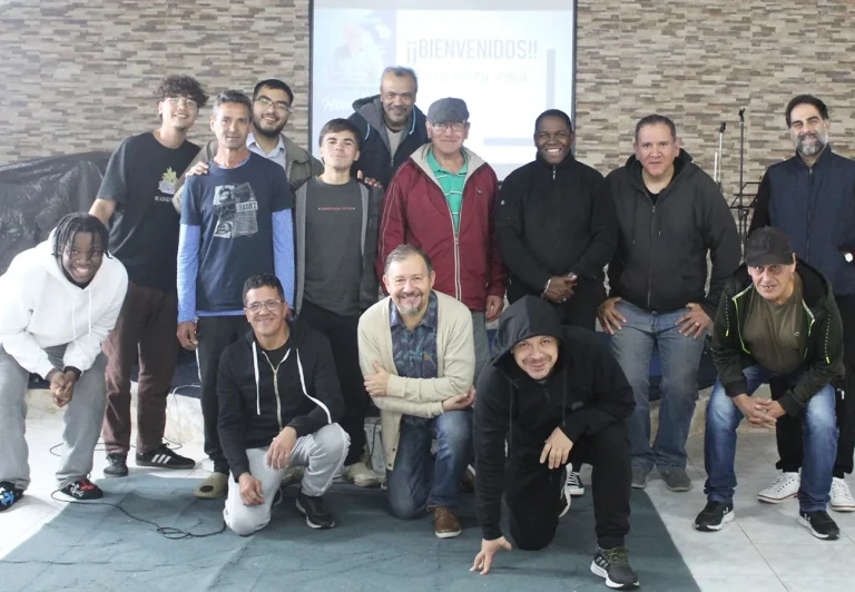Grupo de hombres